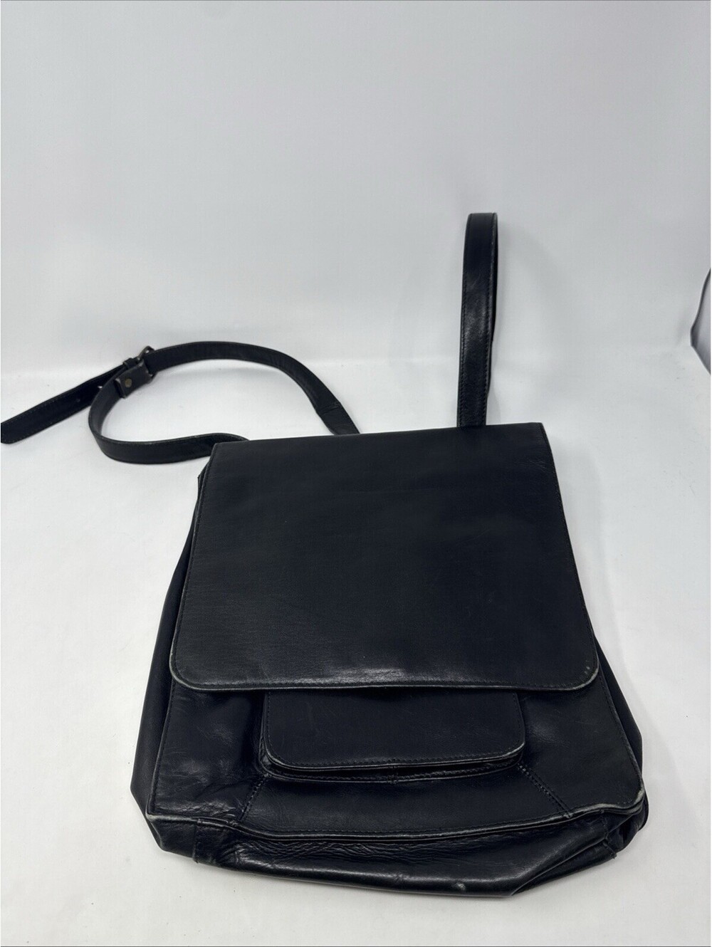 Tano Black Leather Shoulder Bag